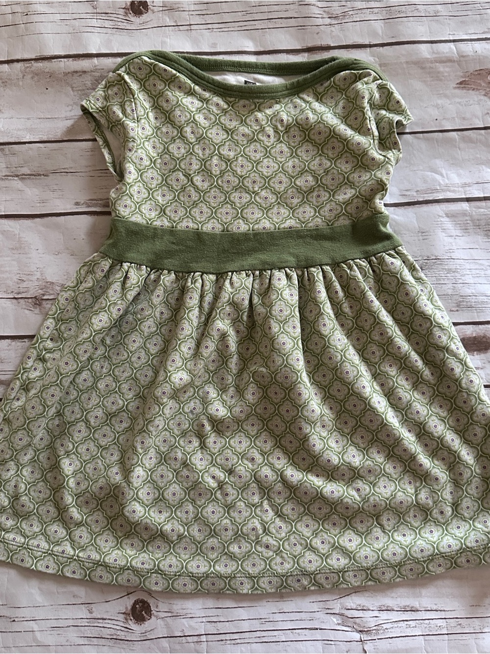 Tea collection Green geometric pattern dress